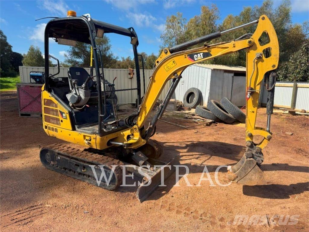 CAT 301.7D Rupsgraafmachines