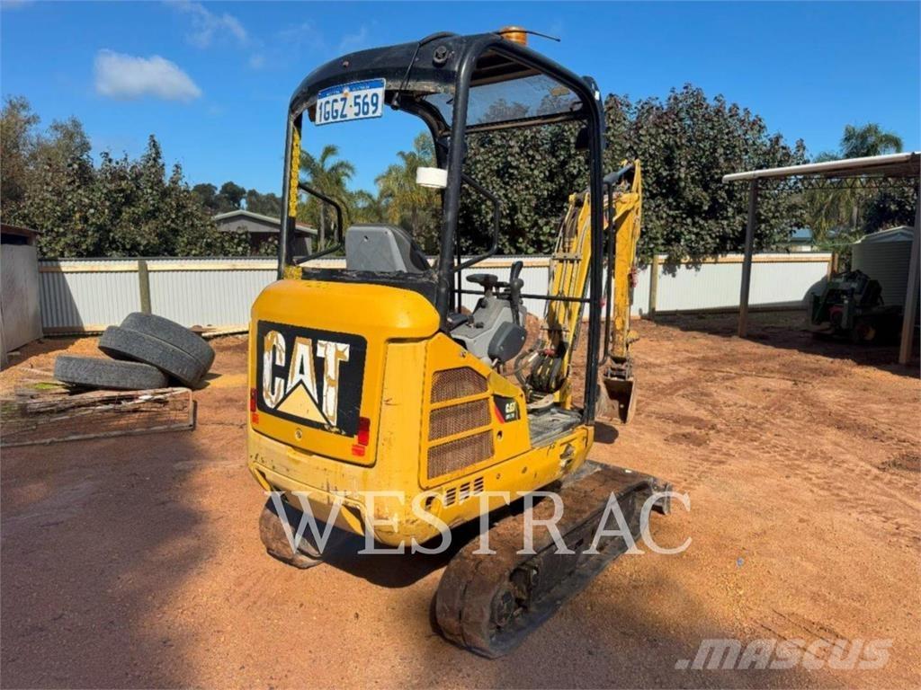 CAT 301.7D Rupsgraafmachines