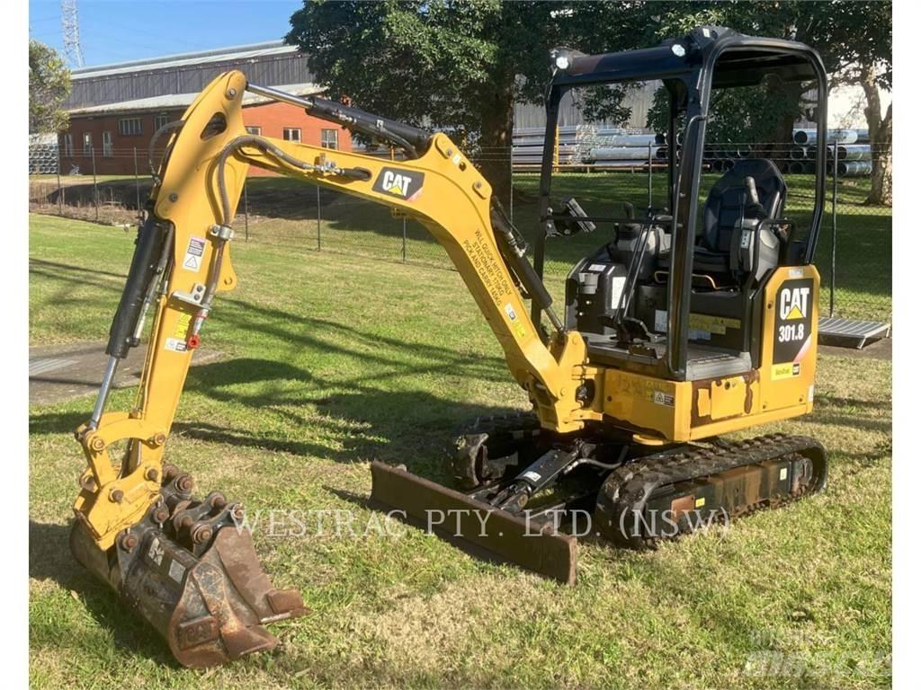 CAT 301.8 Rupsgraafmachines