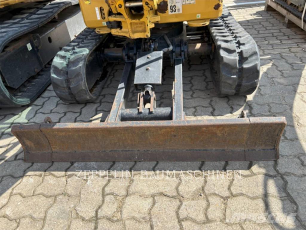 CAT 301.8-05A Rupsgraafmachines