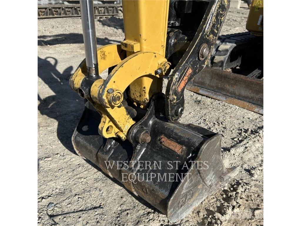 CAT 302 Rupsgraafmachines