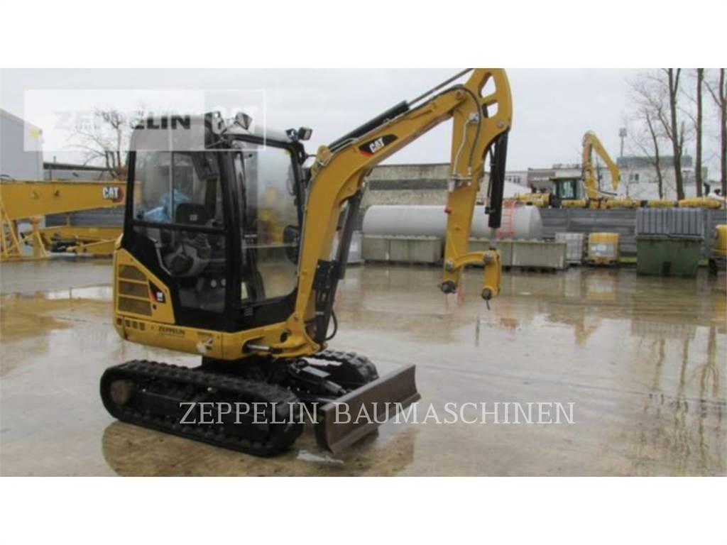 CAT 302.4D Rupsgraafmachines