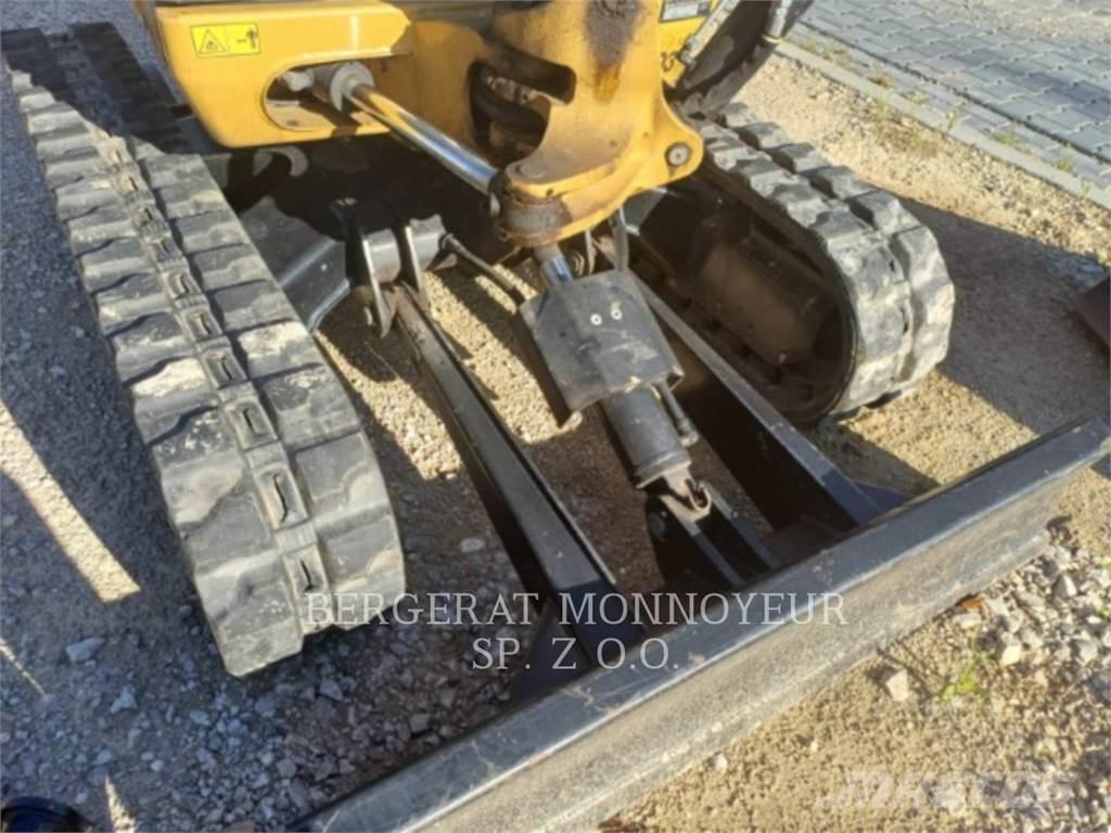 CAT 302.4D Rupsgraafmachines