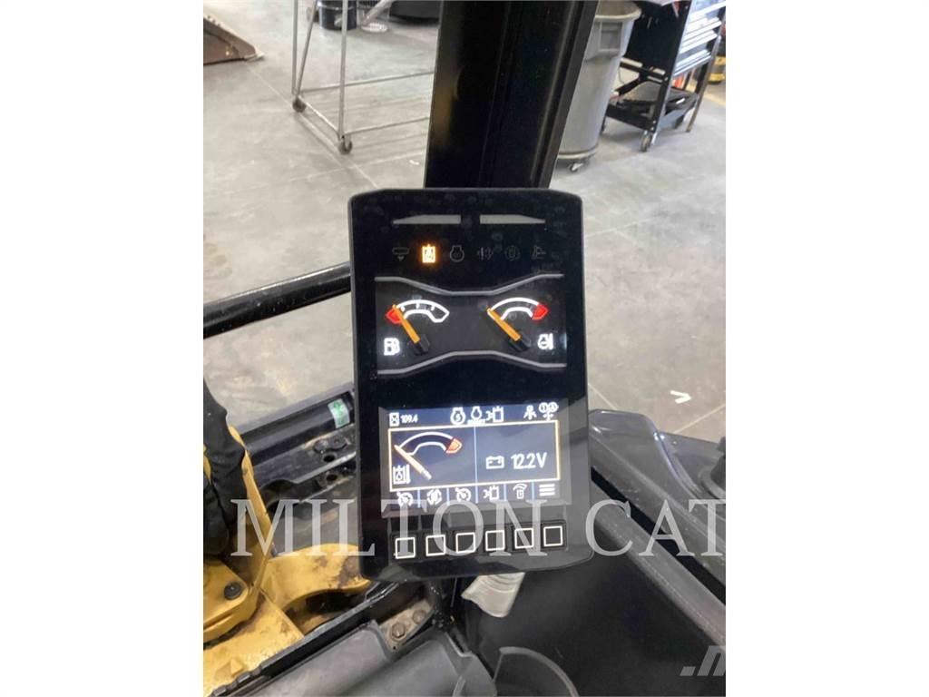 CAT 302.707CR Rupsgraafmachines