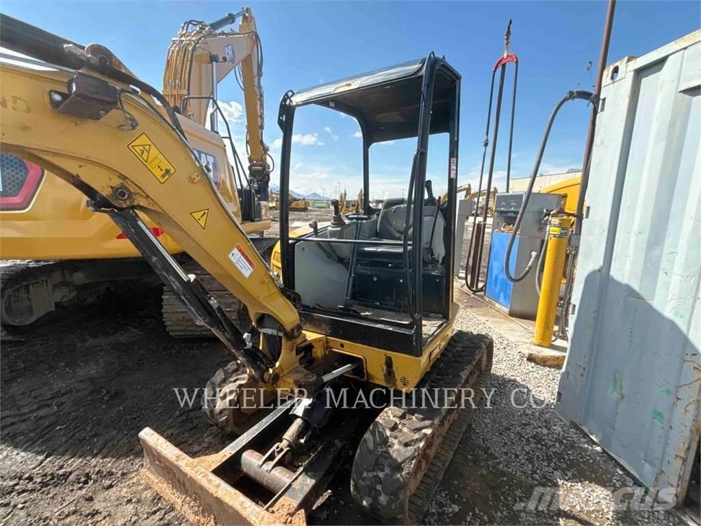 CAT 302.7DC1TH Rupsgraafmachines