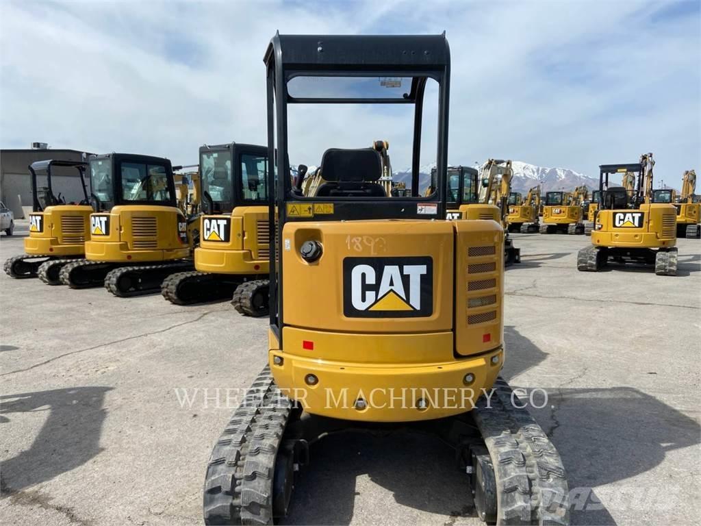CAT 302.7DC1TH Rupsgraafmachines
