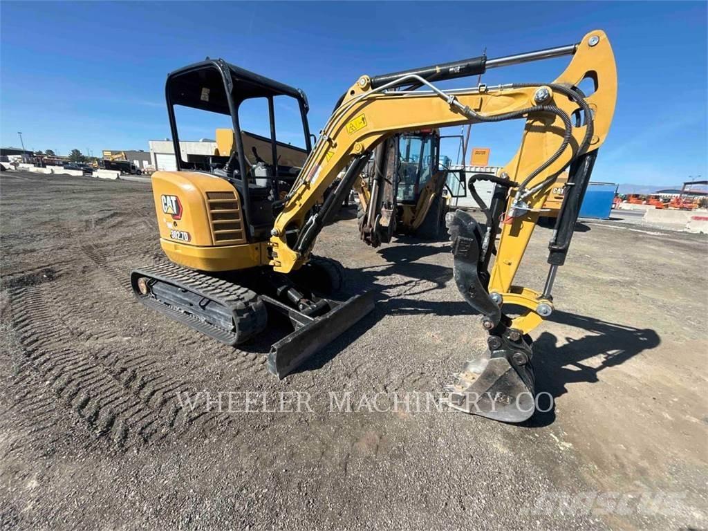 CAT 302.7DC1TH Rupsgraafmachines