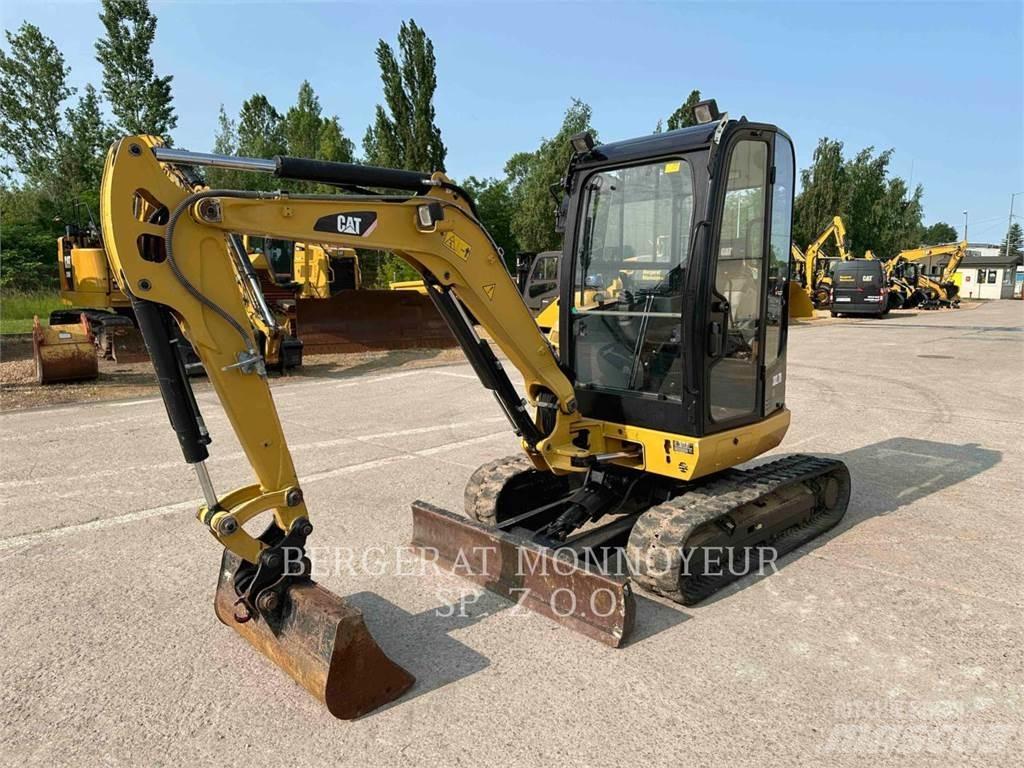 CAT 302.7DCR Rupsgraafmachines