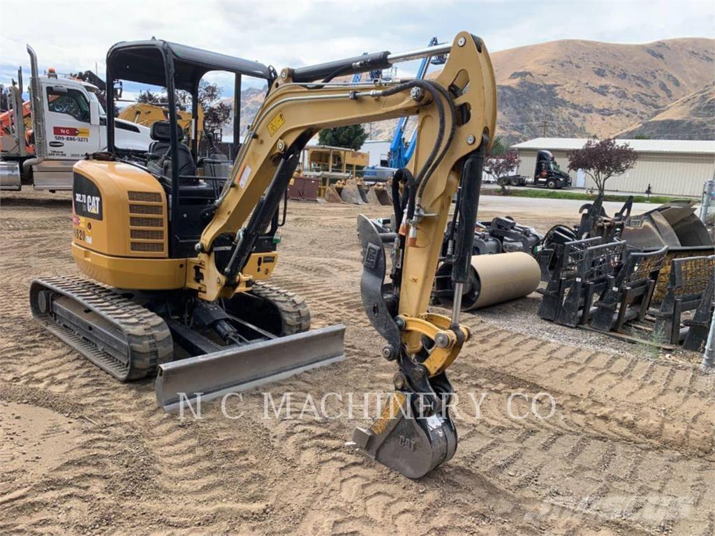 CAT 302.7DCRCN Rupsgraafmachines