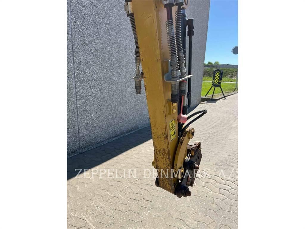 CAT 30205CR Rupsgraafmachines