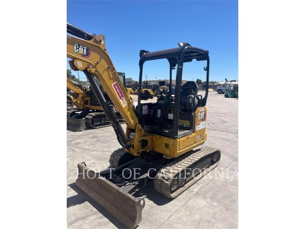 CAT 303 Rupsgraafmachines