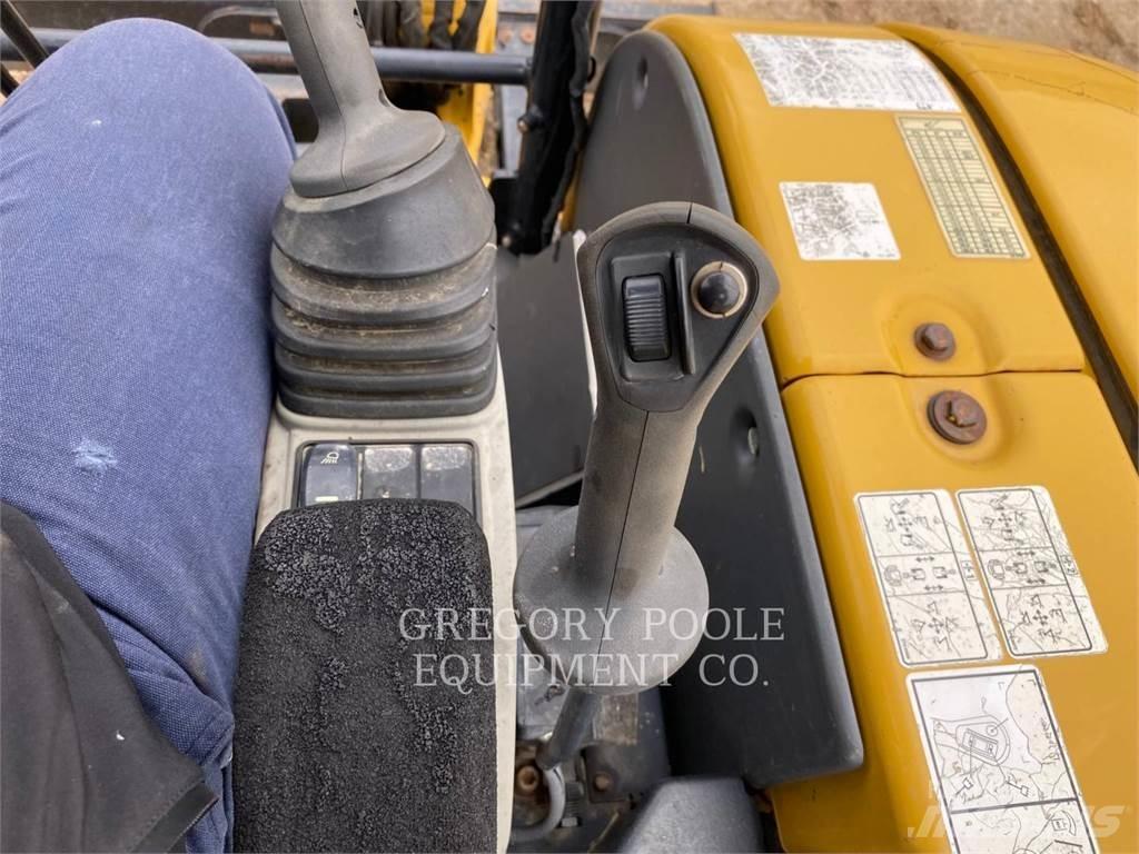 CAT 303.5E2CR Rupsgraafmachines