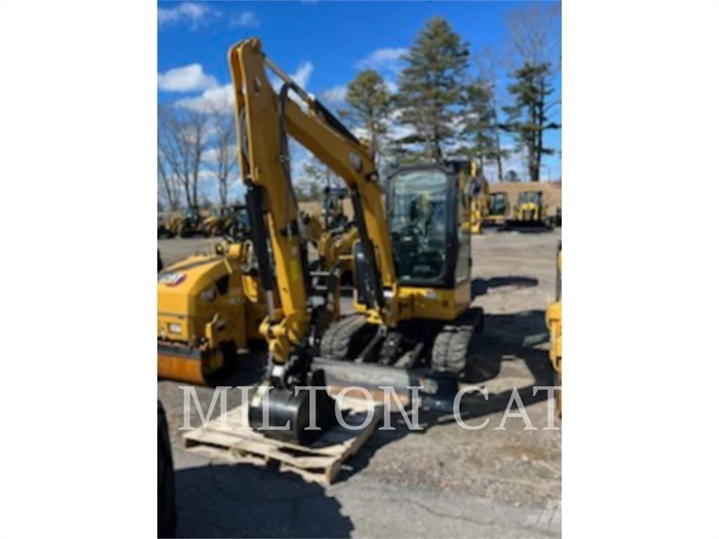 CAT 304 Rupsgraafmachines