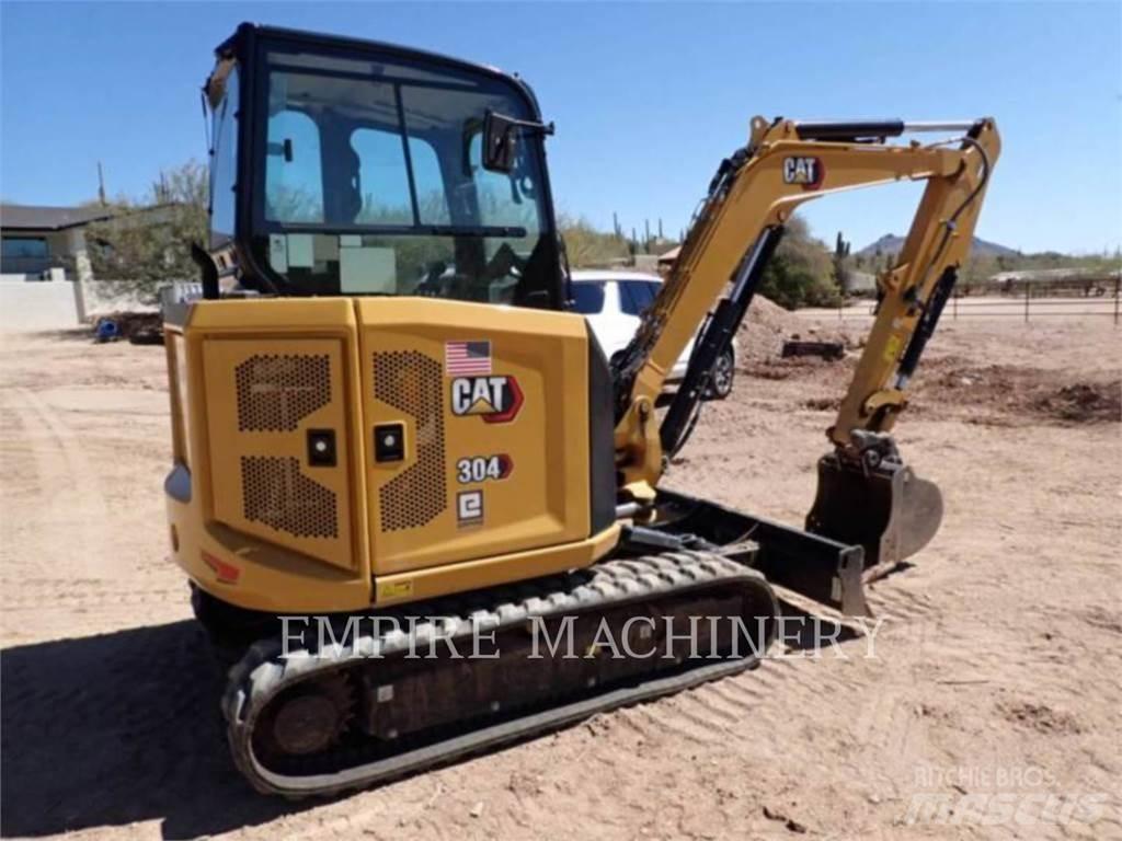 CAT 304 Rupsgraafmachines