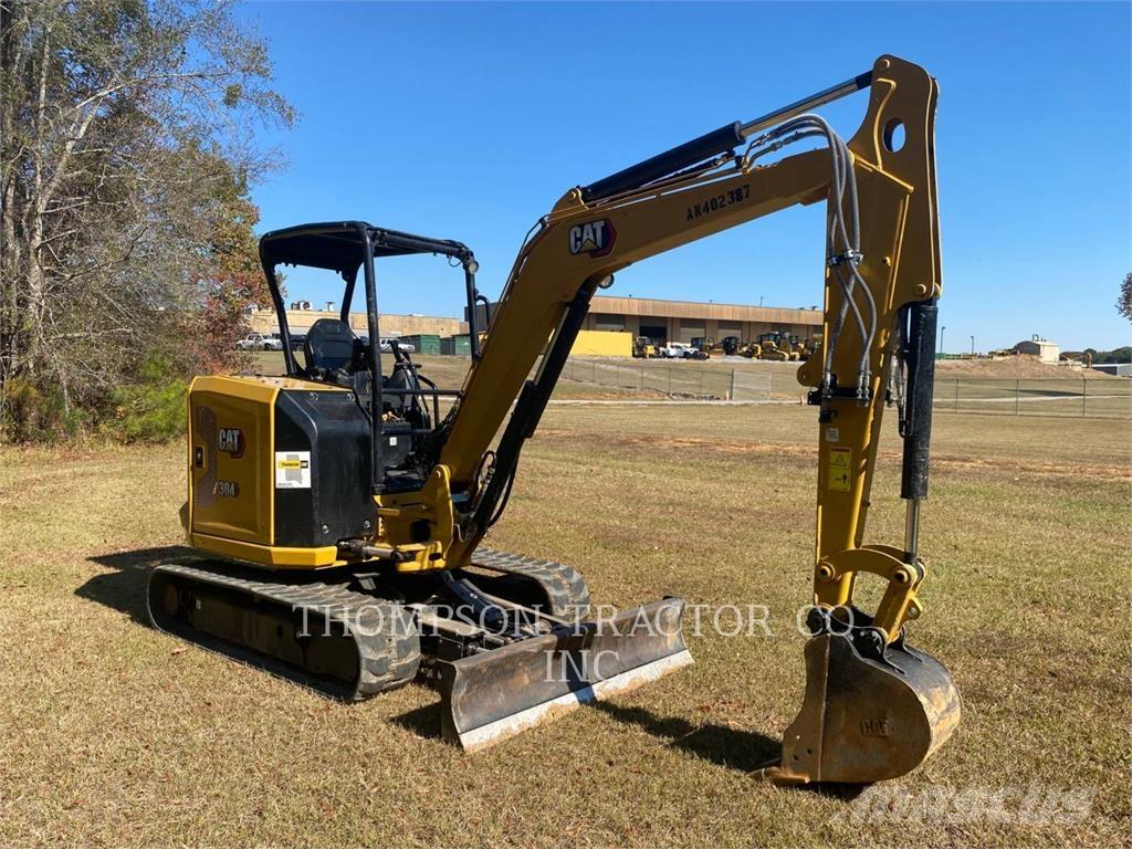 CAT 304 Rupsgraafmachines