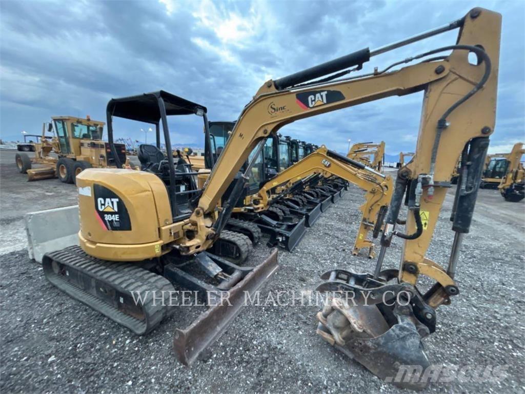 CAT 304E DCA1 Rupsgraafmachines