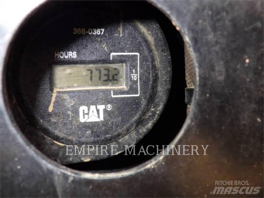CAT 304E2 Rupsgraafmachines