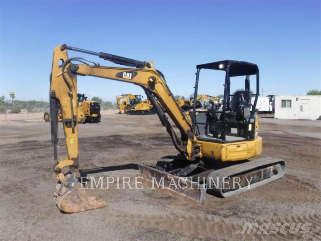 CAT 304E2 Rupsgraafmachines