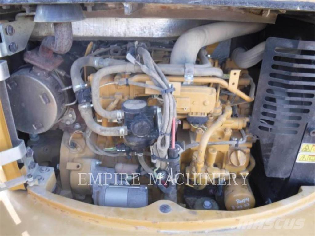 CAT 304E2 Rupsgraafmachines