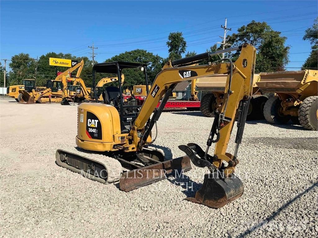 CAT 304E2CR Rupsgraafmachines