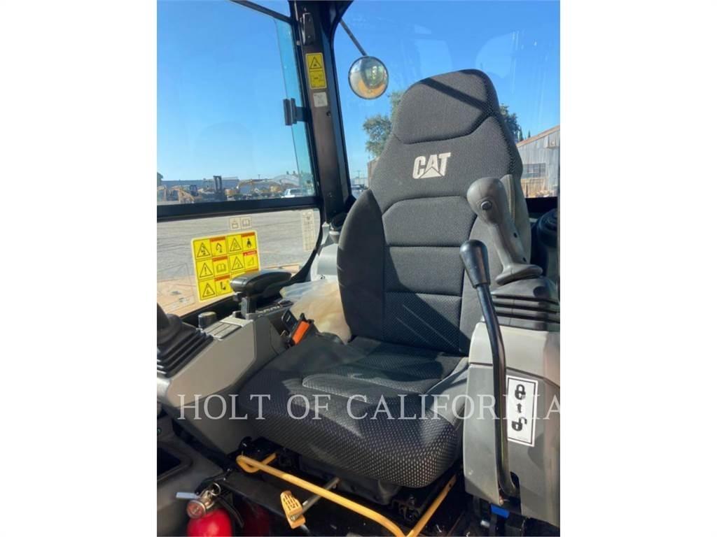 CAT 305 Rupsgraafmachines