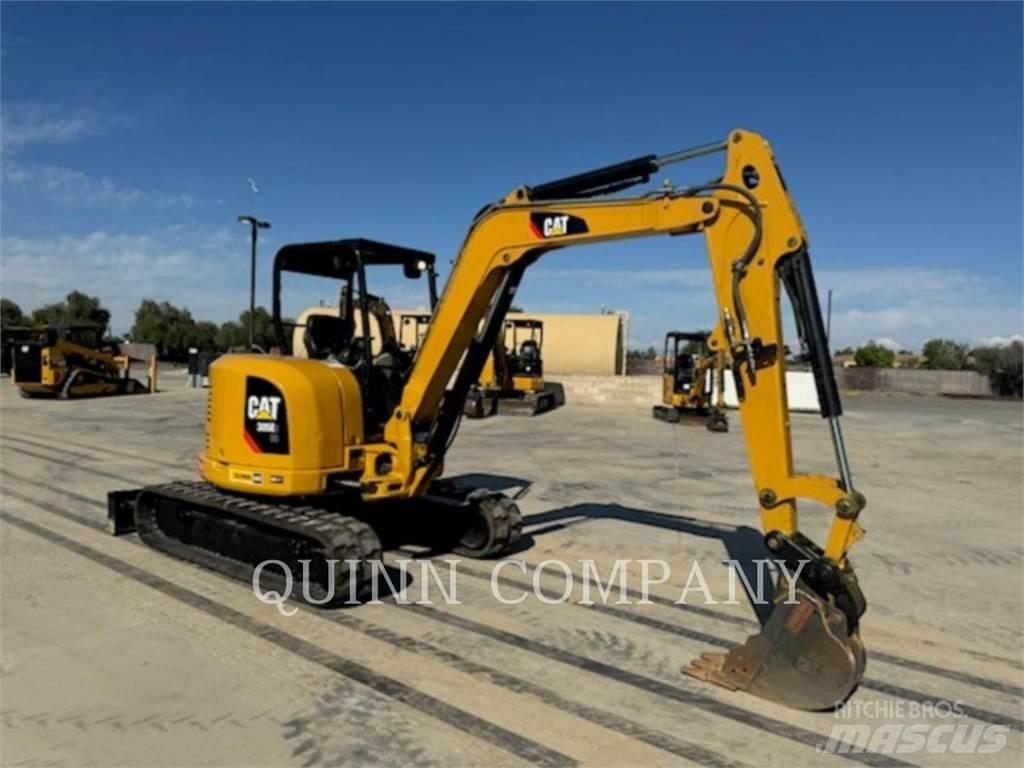 CAT 305E2 Rupsgraafmachines