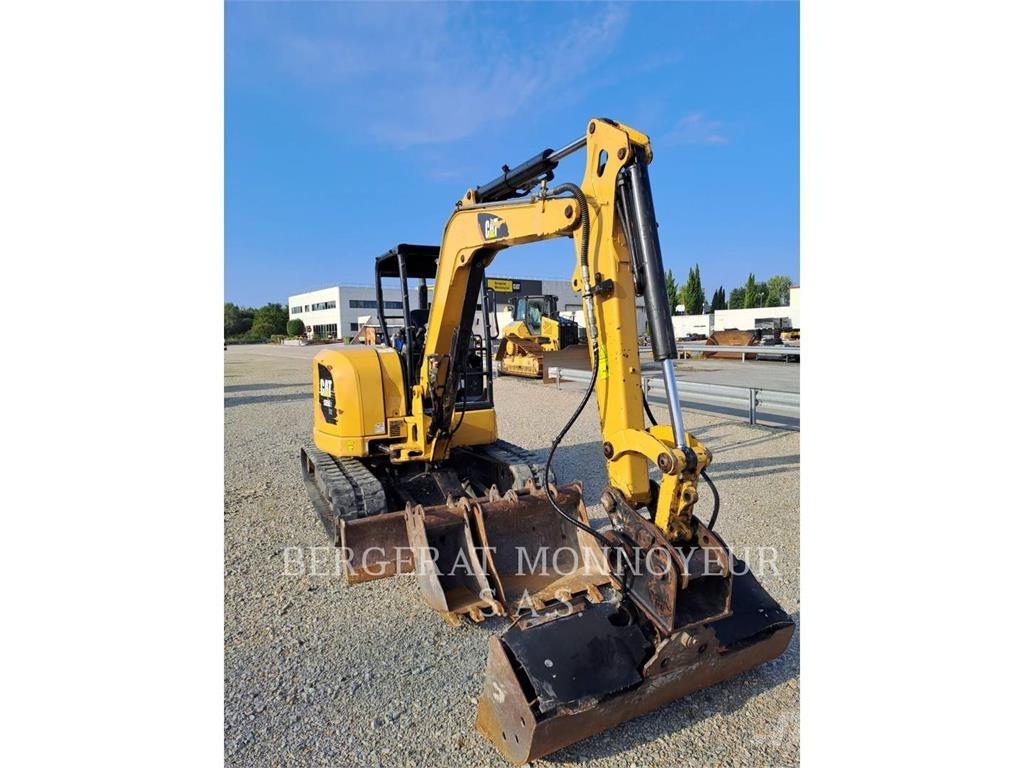 CAT 305E2 Rupsgraafmachines