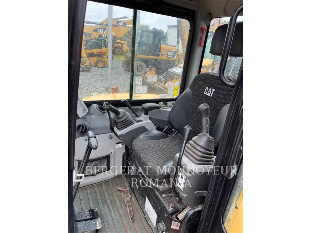 CAT 305E2CR Rupsgraafmachines
