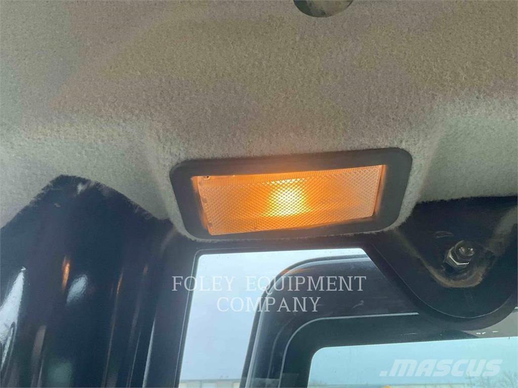 CAT 305E2LC Rupsgraafmachines