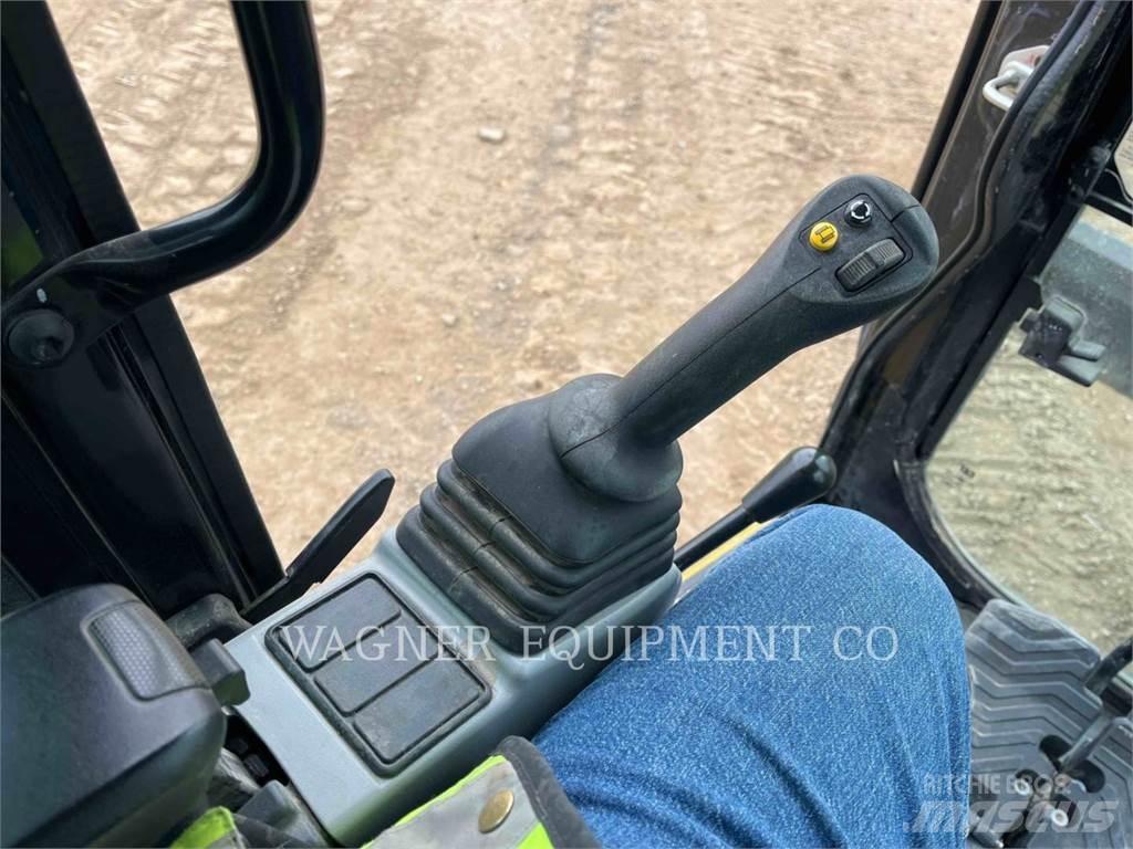 CAT 306 Rupsgraafmachines