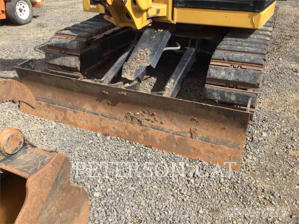 CAT 308 Rupsgraafmachines