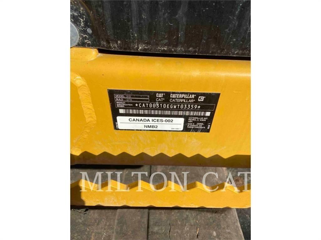 CAT 310 Rupsgraafmachines