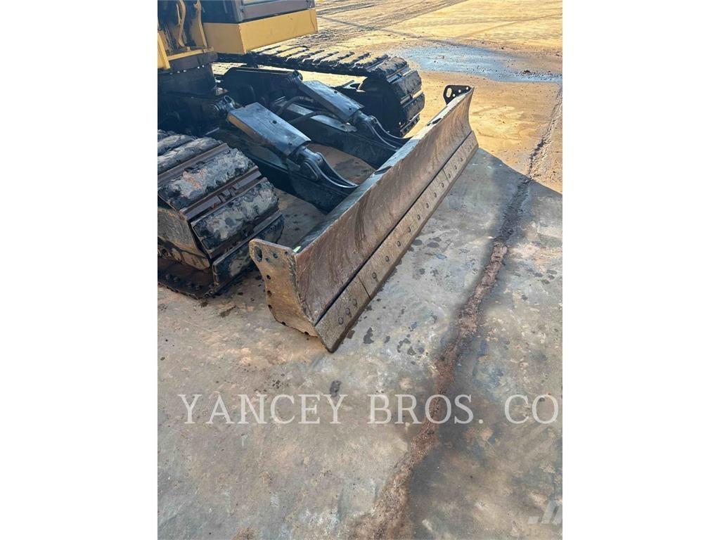 CAT 31007 Rupsgraafmachines