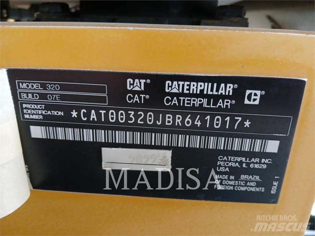 CAT 320 Rupsgraafmachines