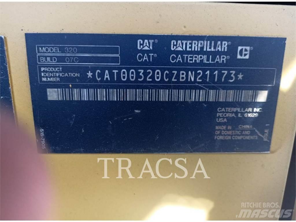 CAT 320 Rupsgraafmachines