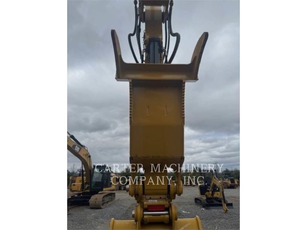 CAT 320 Rupsgraafmachines