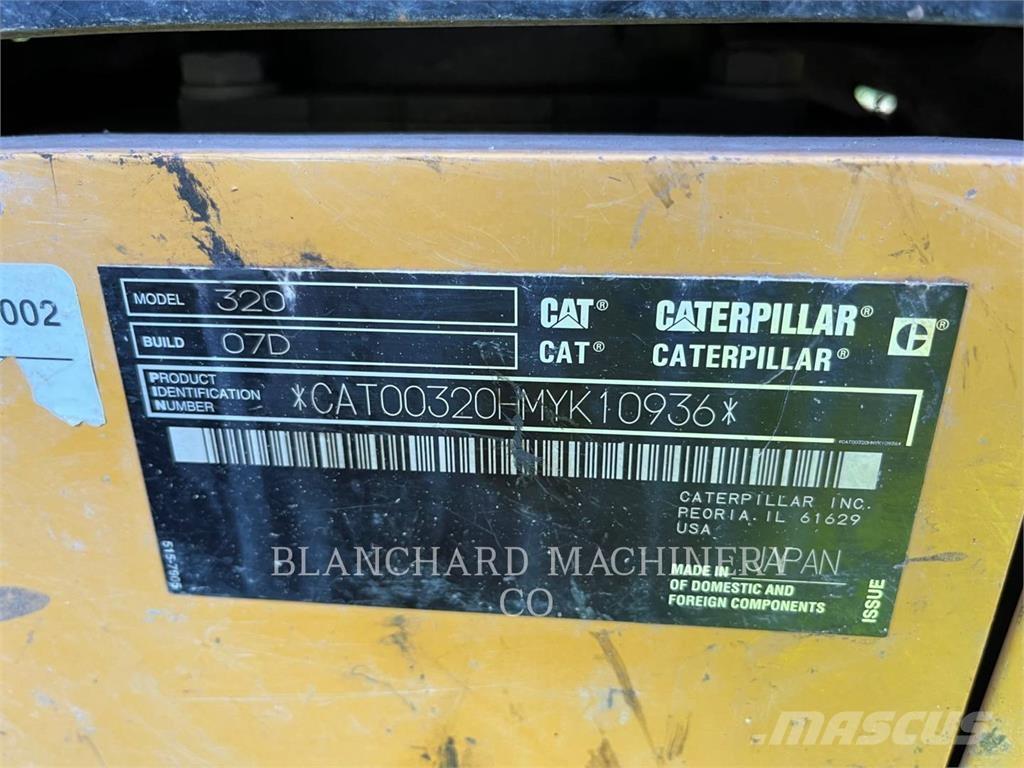 CAT 320 Rupsgraafmachines