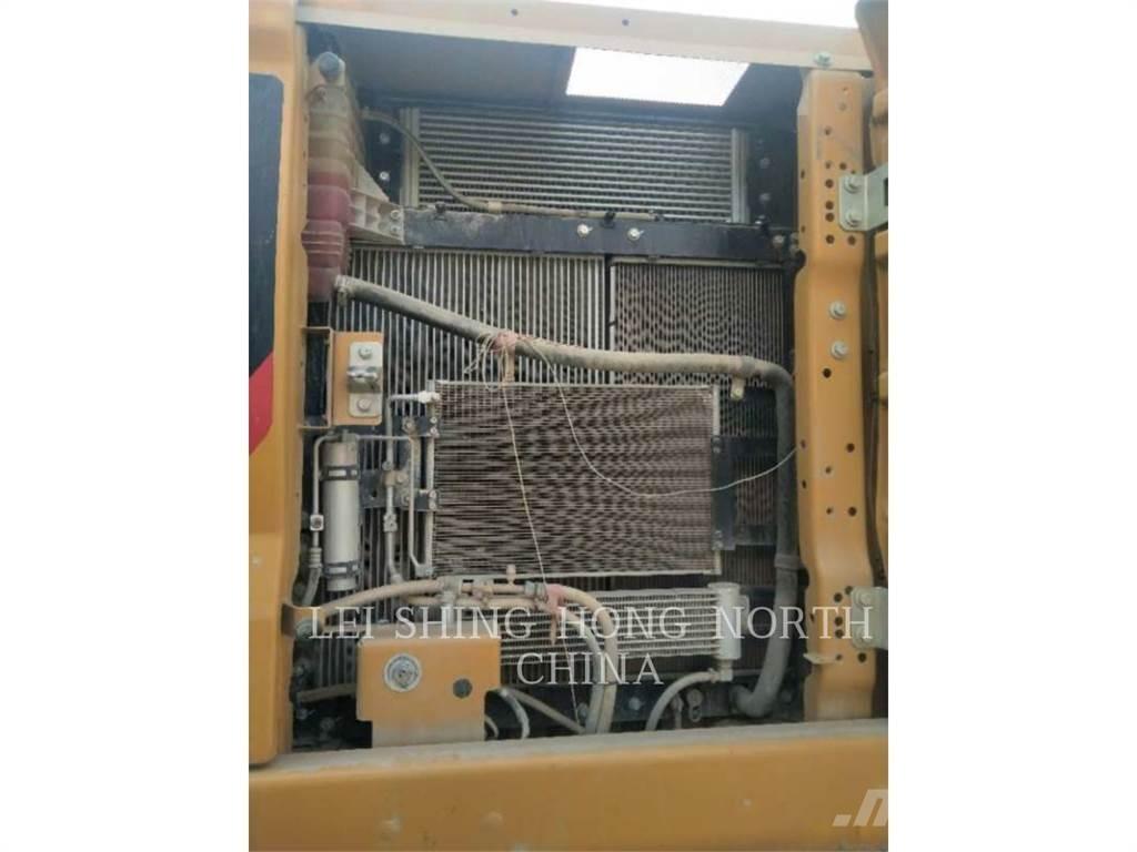 CAT 320-07 Rupsgraafmachines