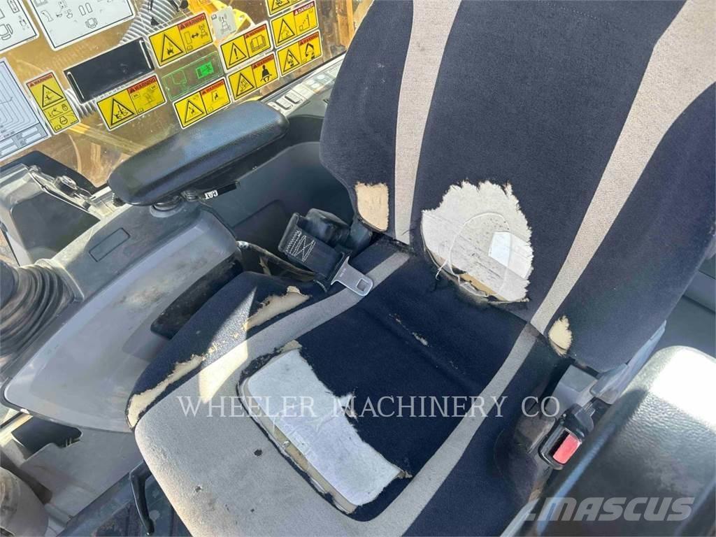 CAT 320 TH Rupsgraafmachines