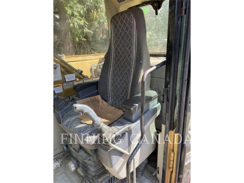 CAT 320C Rupsgraafmachines