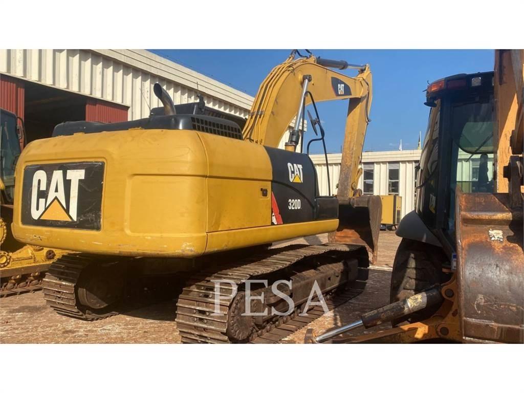 CAT 320D2 Rupsgraafmachines