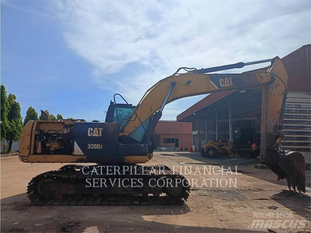 CAT 320D2 Rupsgraafmachines
