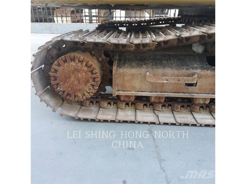 CAT 320D2L Rupsgraafmachines