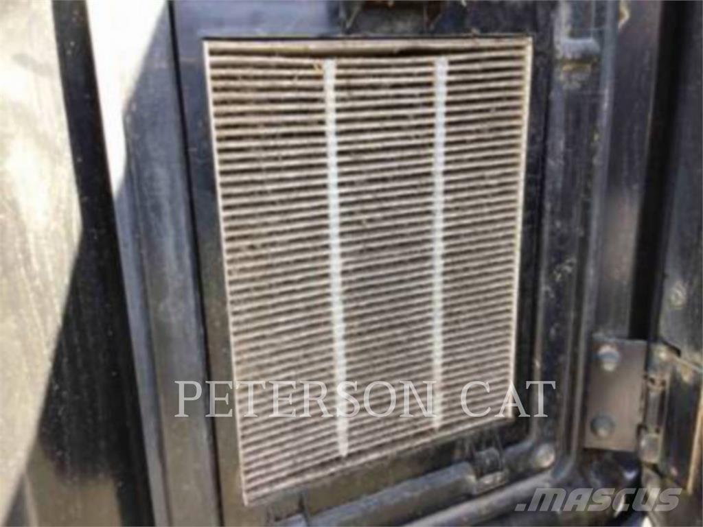 CAT 320F Rupsgraafmachines