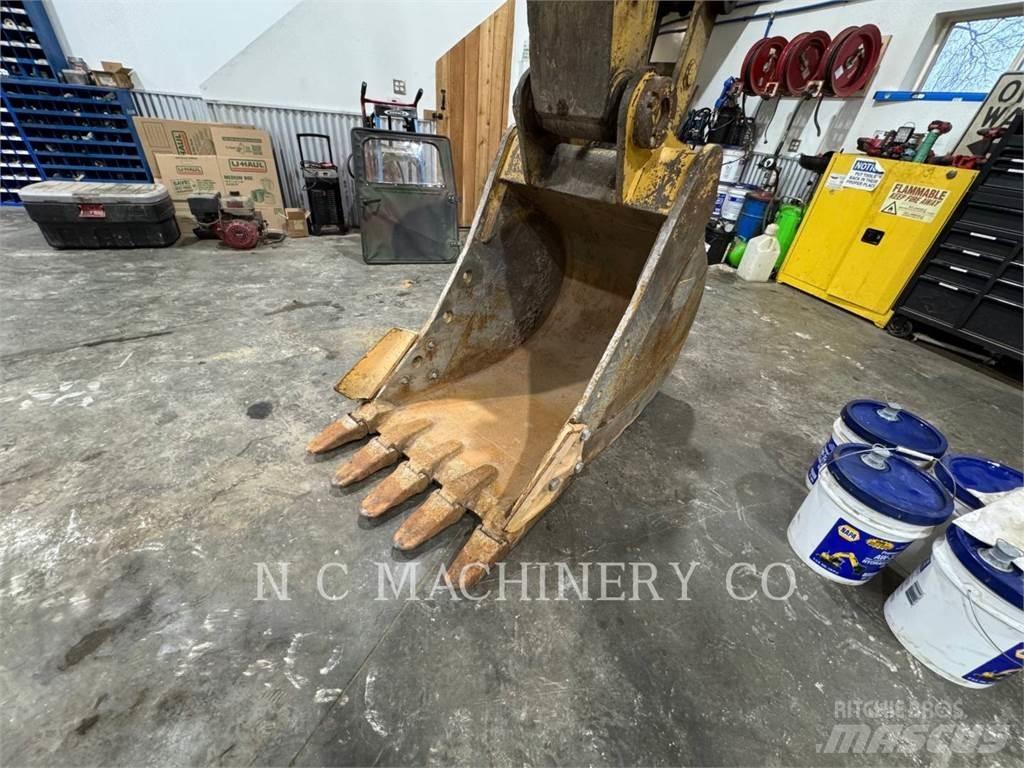 CAT 320L Rupsgraafmachines