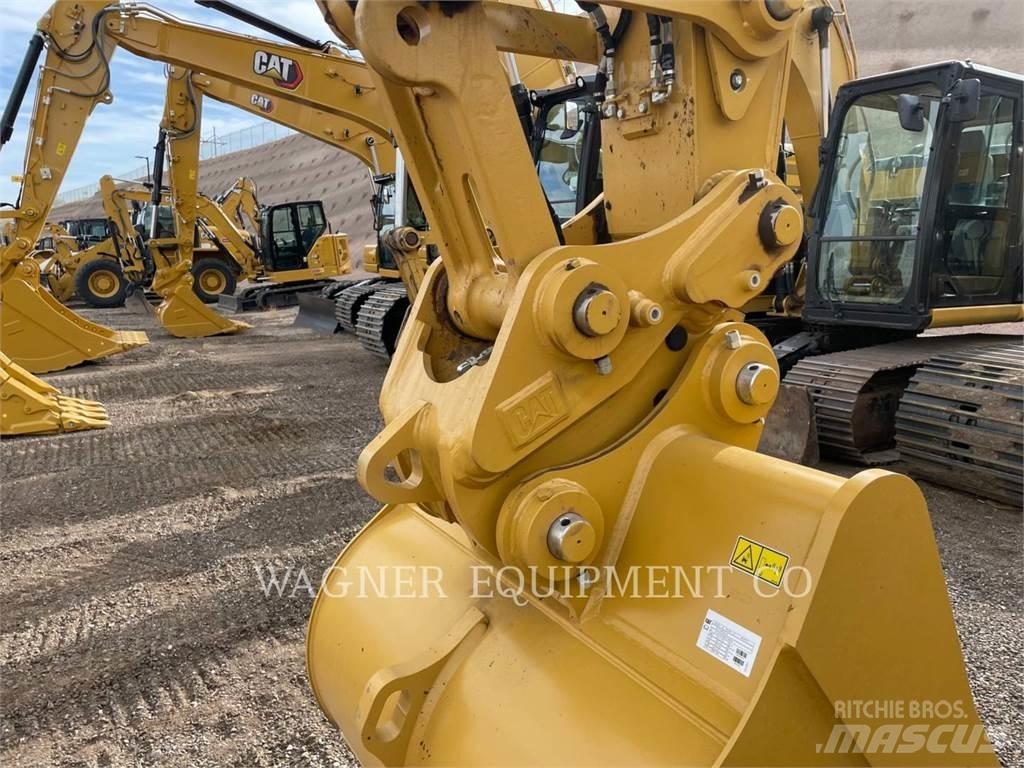 CAT 323 Rupsgraafmachines