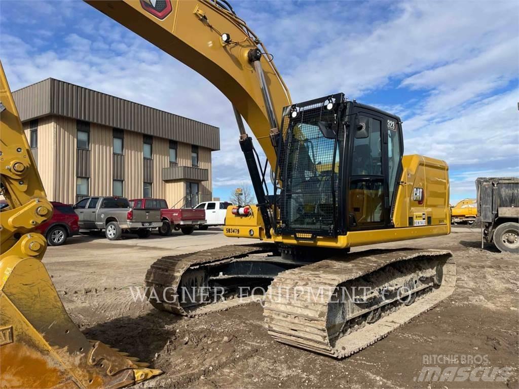 CAT 323 Rupsgraafmachines