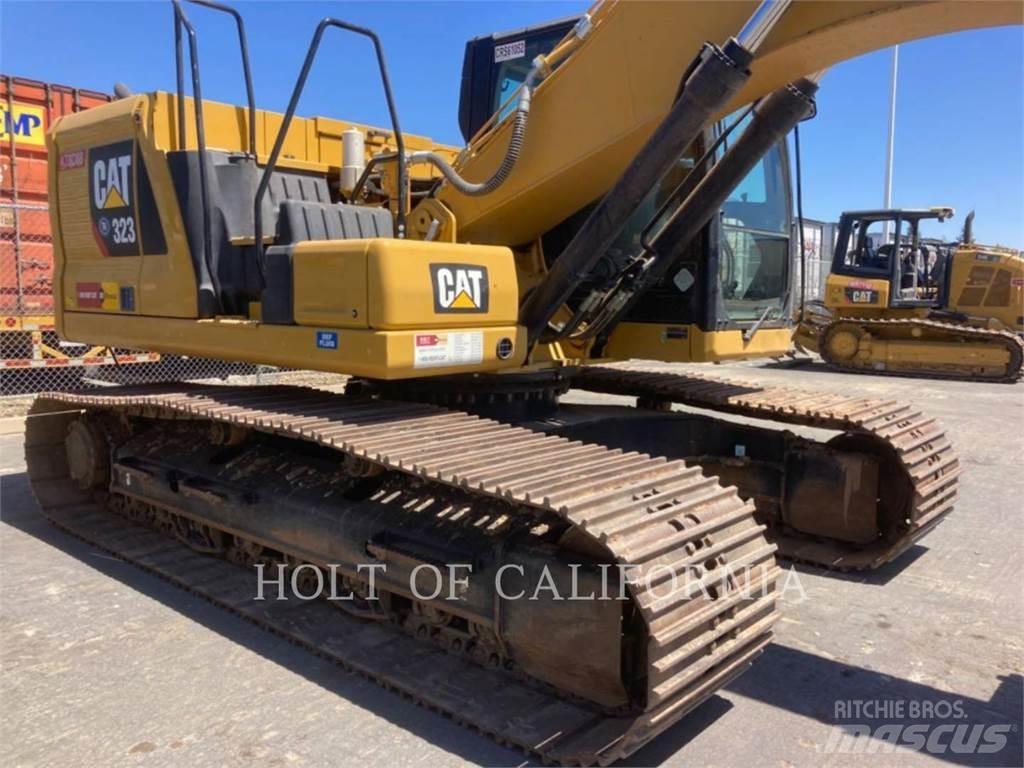 CAT 323 Rupsgraafmachines