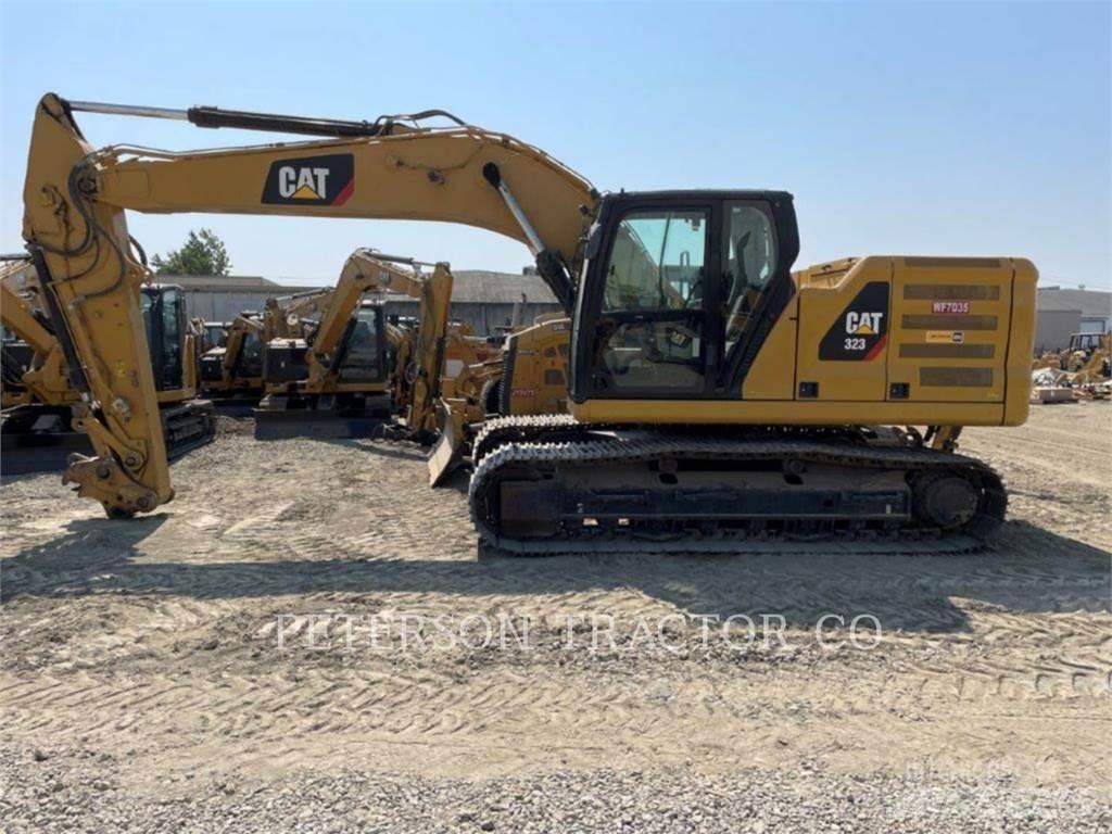 CAT 323 Rupsgraafmachines