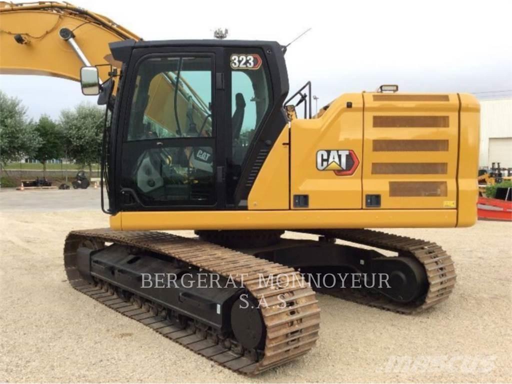 CAT 323 Rupsgraafmachines